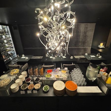 Werners Boutique Hotel เฟือร์ท ภายนอก รูปภาพ