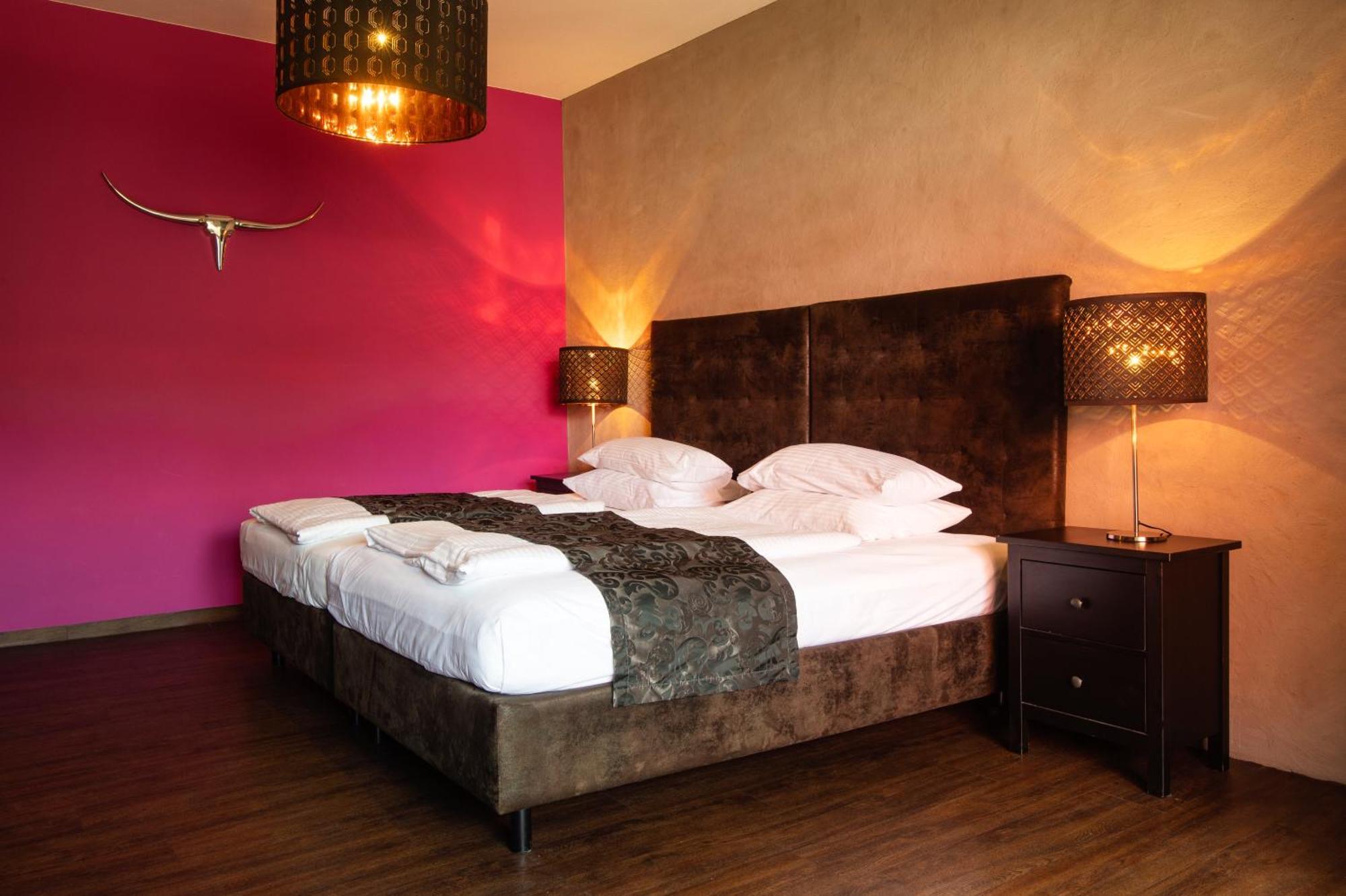 Werners Boutique Hotel เฟือร์ท ภายนอก รูปภาพ