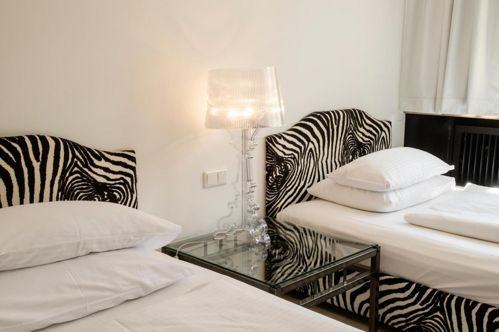 Werners Boutique Hotel เฟือร์ท ภายนอก รูปภาพ