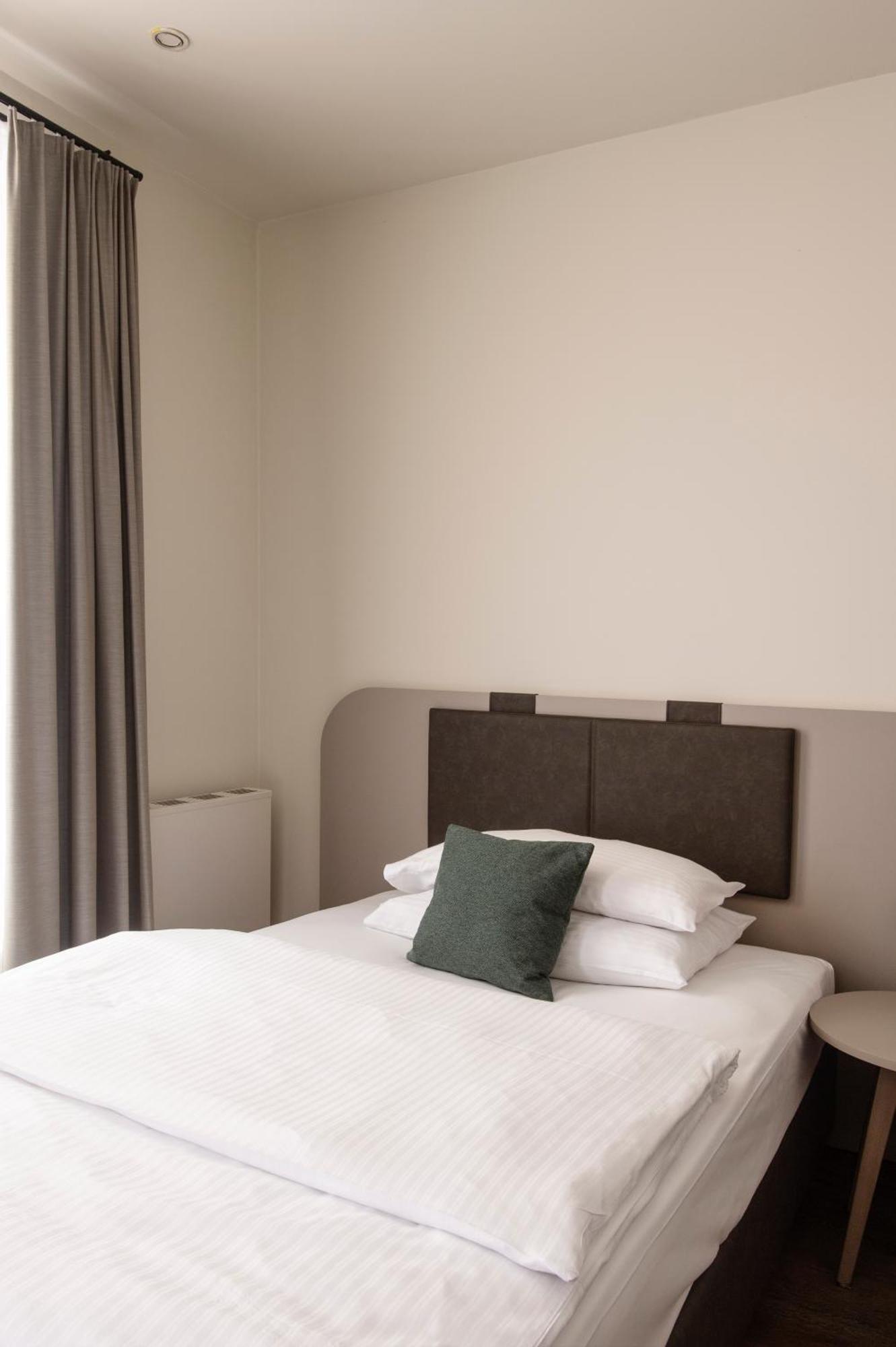 Werners Boutique Hotel เฟือร์ท ภายนอก รูปภาพ
