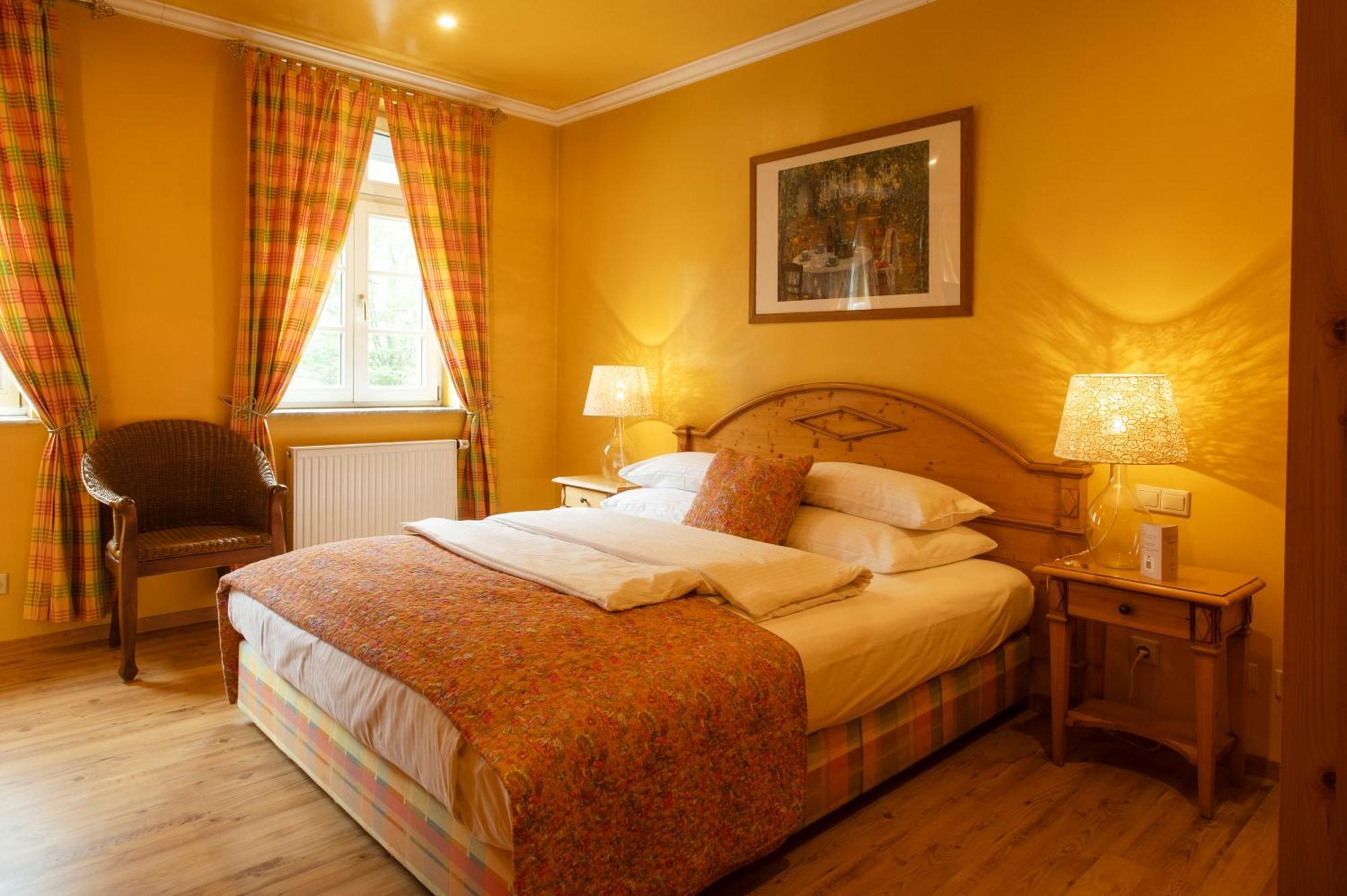 Werners Boutique Hotel เฟือร์ท ภายนอก รูปภาพ